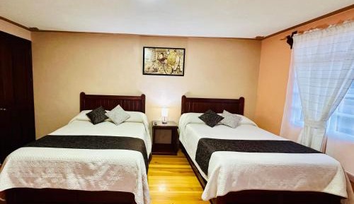 Twin Room with Private Bathroom
