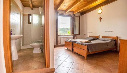 Triple Room with Private Bathroom