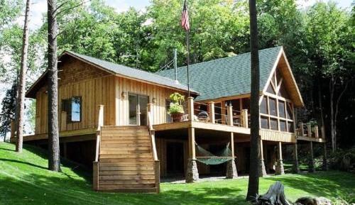 Six-Bedroom House