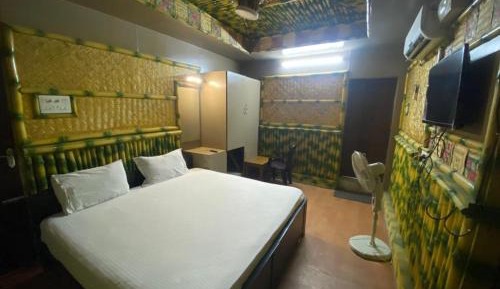 Double Room with Balcony (3 Adults)