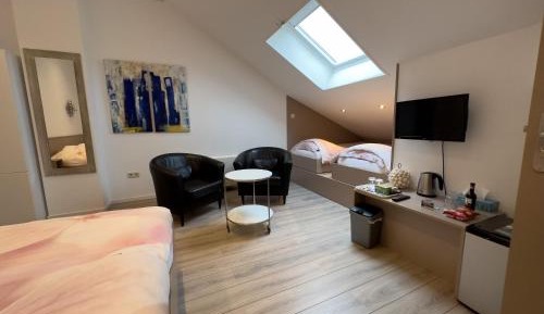 Quadruple Room with Bathroom