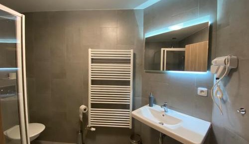 Triple Room with Bathroom