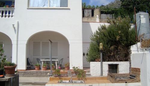 Apartment with Garden View
