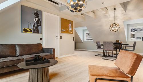 Apartment - Split Level