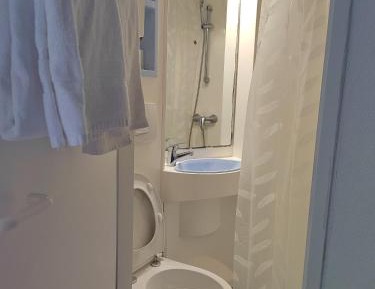  Triple Room with 1 Double bed and 1 Single Bed