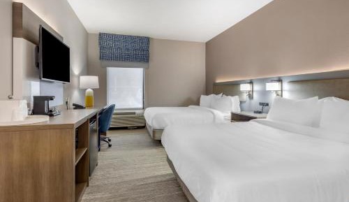 Queen Room with Two Queen Beds - Non-Smoking