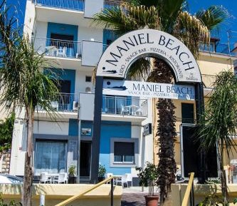 Deluxe Triple Room with Sea View