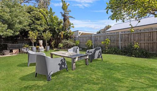 Three-Bedroom Holiday Home 