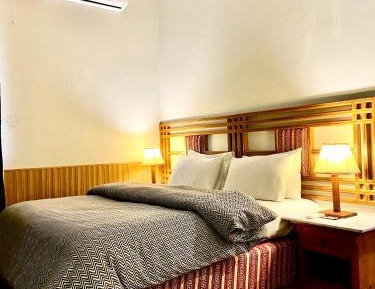 Deluxe Double Room with Balcony and Sea View