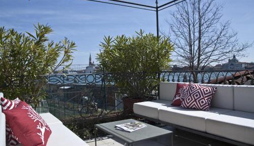 One Bedroom Apartment - Separate Building