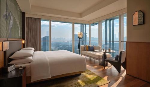 Premium King Room