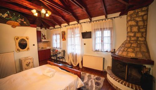 Double Room with Mountain View