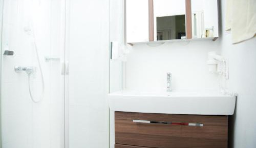 Classic Single Room with Shower