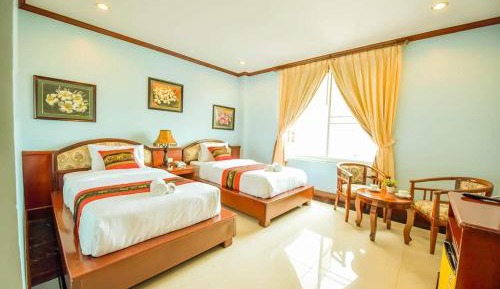 Standard Twin Room