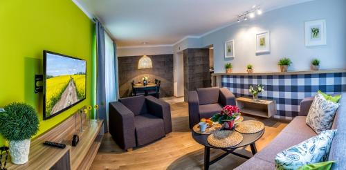 Two-Bedroom Apartment (6 Adults)