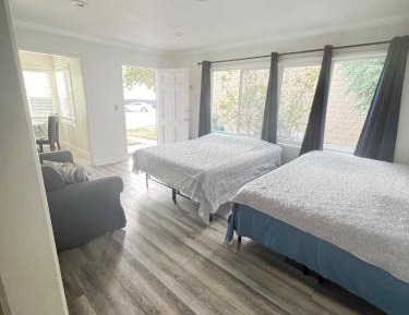 One-Bedroom Cottage