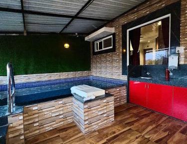 One-Bedroom Chalet