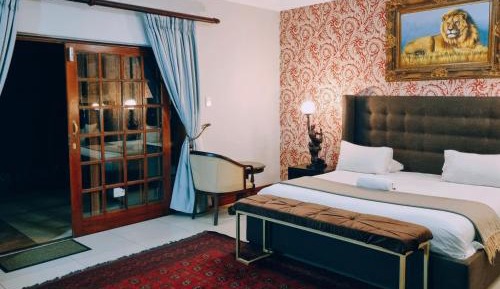 Superior King Room