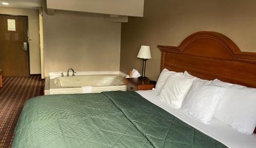 King Room with Spa Bath