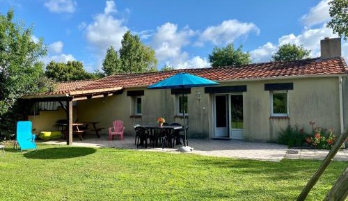 Holiday Home (5 Adults)