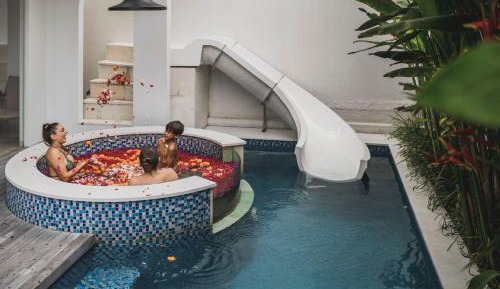 Royal Three Bedroom Villa with Private Pool & Waterslide