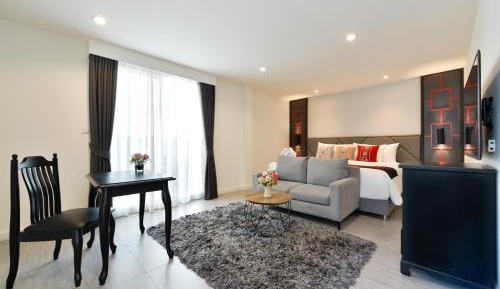 Prestige Room