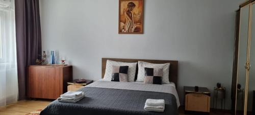 Two-Bedroom Deluxe Apartment