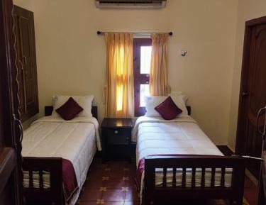 Deluxe Queen Room with Two Queen Beds