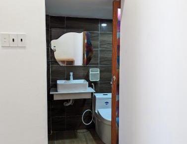 Queen Room with Garden View