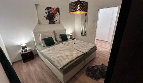 One-Bedroom Apartment with Balcony