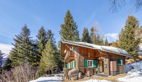 Four-Bedroom Holiday Home
