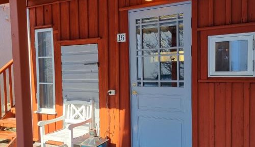 Cottage with Garden View