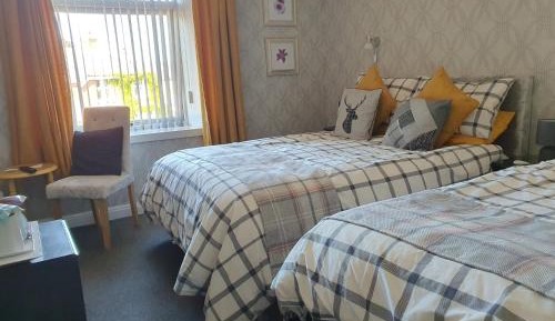 Double or Twin Room with Bathroom