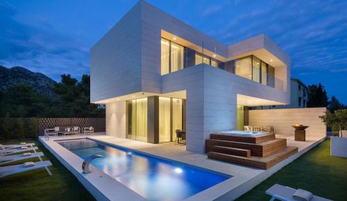 Four-Bedroom Villa with Pool
