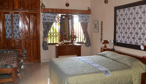 Deluxe Double Room with Extra Bed
