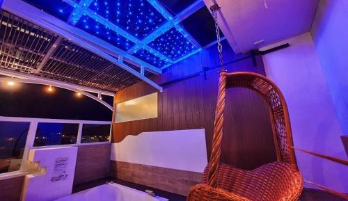 Quadruple Room with Terrace