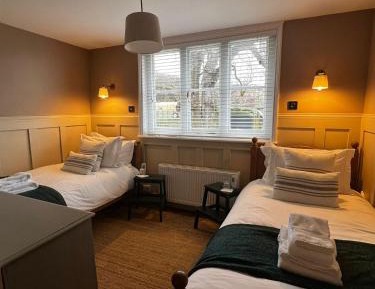 Superior Twin Room with Garden View