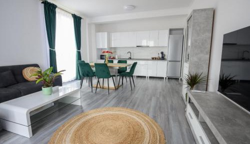 Apartment with Terrace