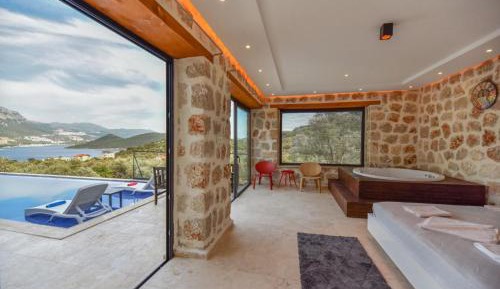 Villa with Sea View