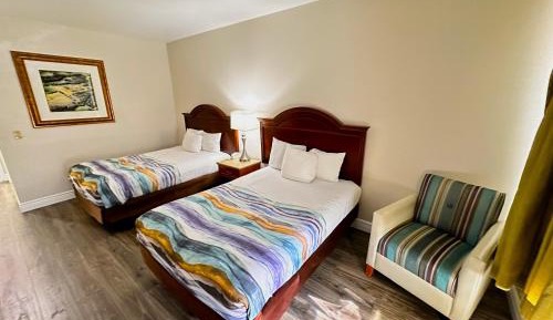 Deluxe Double Room with Two Double Beds - Non-Smoking