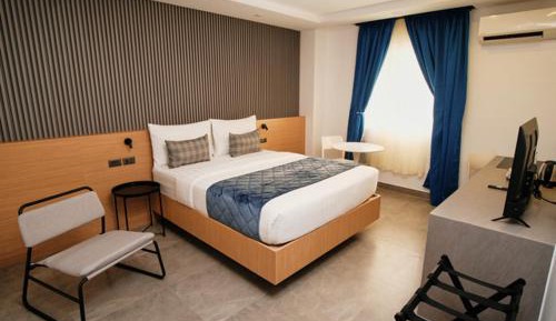 Superior Queen Room