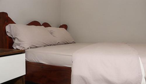 Single Room with Private Bathroom