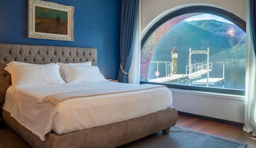 Junior Suite with Lake View and Private Garden - Separate building