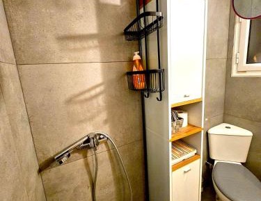 Studio Apartment with Balcony