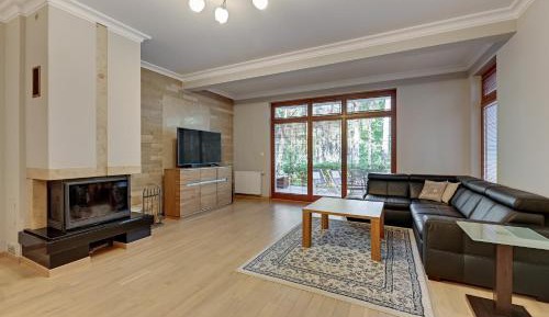 Apartment with Terrace