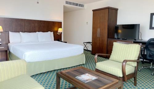 Superior King Room