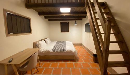 Quadruple Room with Private Bathroom