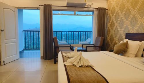 Premium Valley View Room with Balcony