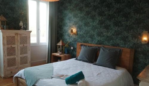 Standard King Room