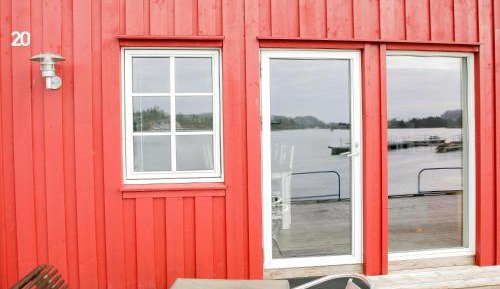 Three-Bedroom Holiday Home 